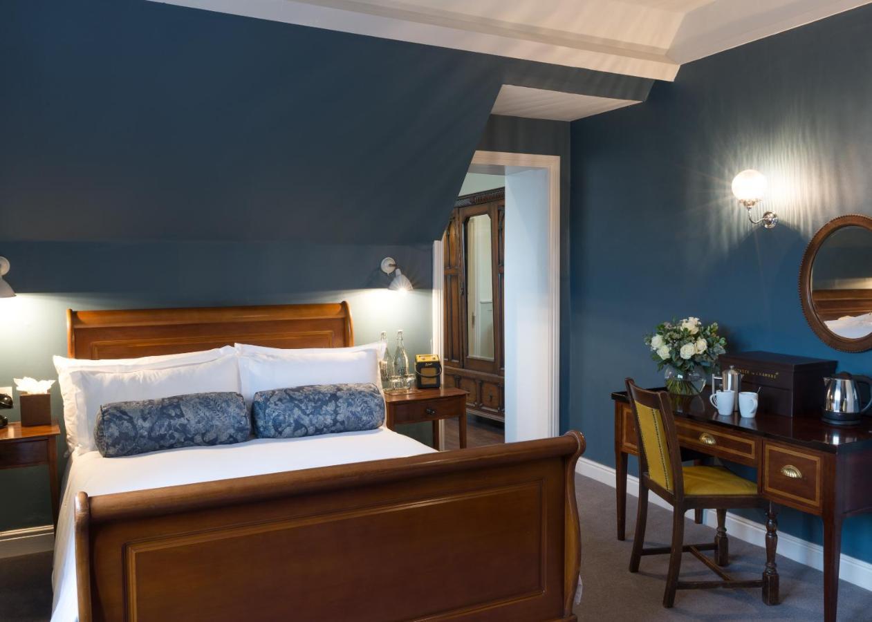 ホテル Burley Manor 部屋 写真